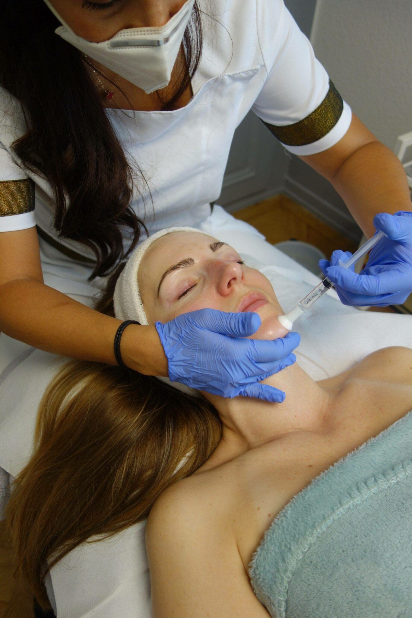 Mesolift Treatment. Is it worth it? My experience at Beauty Design by Eva studio in Geneva. 22