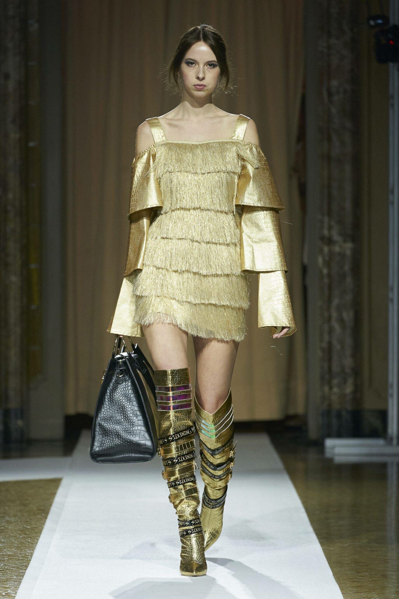 Emerging Talents Milan. Most fantastic Fashion Show During MFW FW 21/22 36