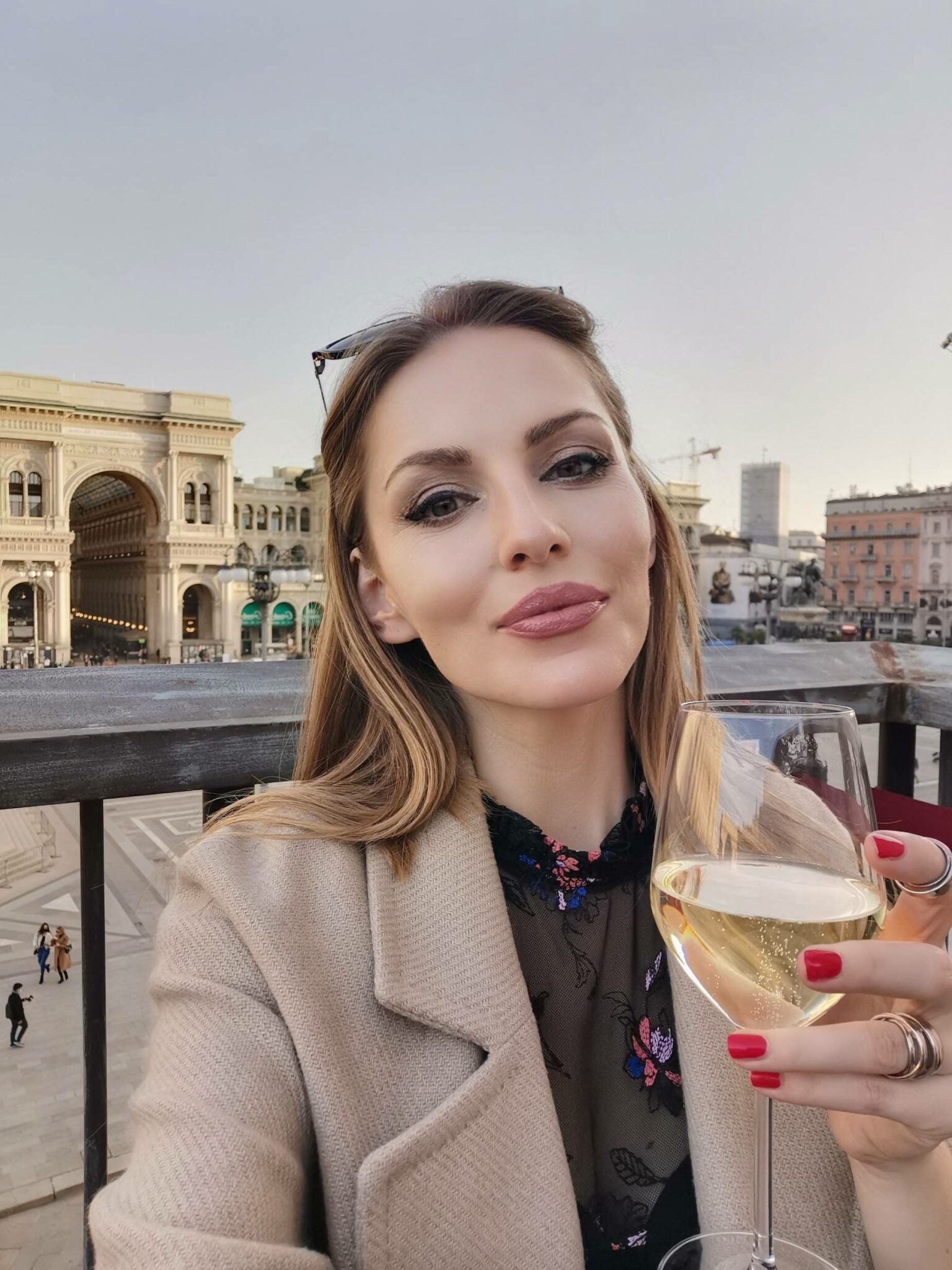 Bella Zofia in Piazza Duomo Milano. 