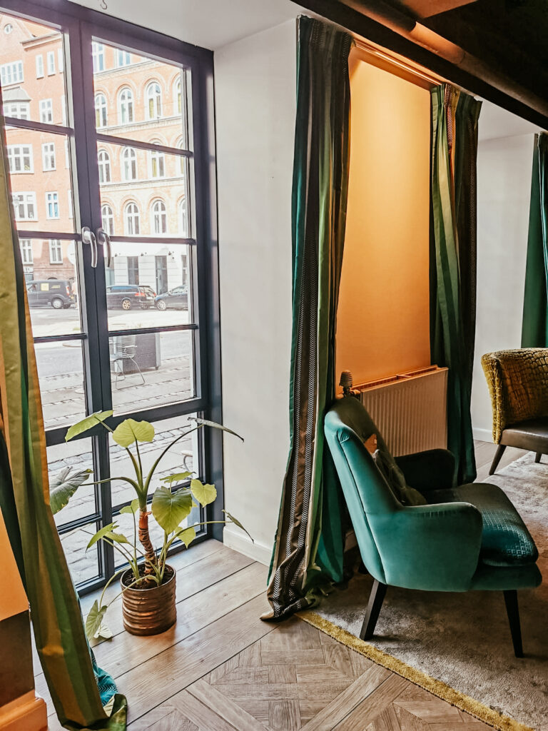 Absalon Hotel Copenhagen, cozy 4-stars hotel in famous Vesterbro. 10