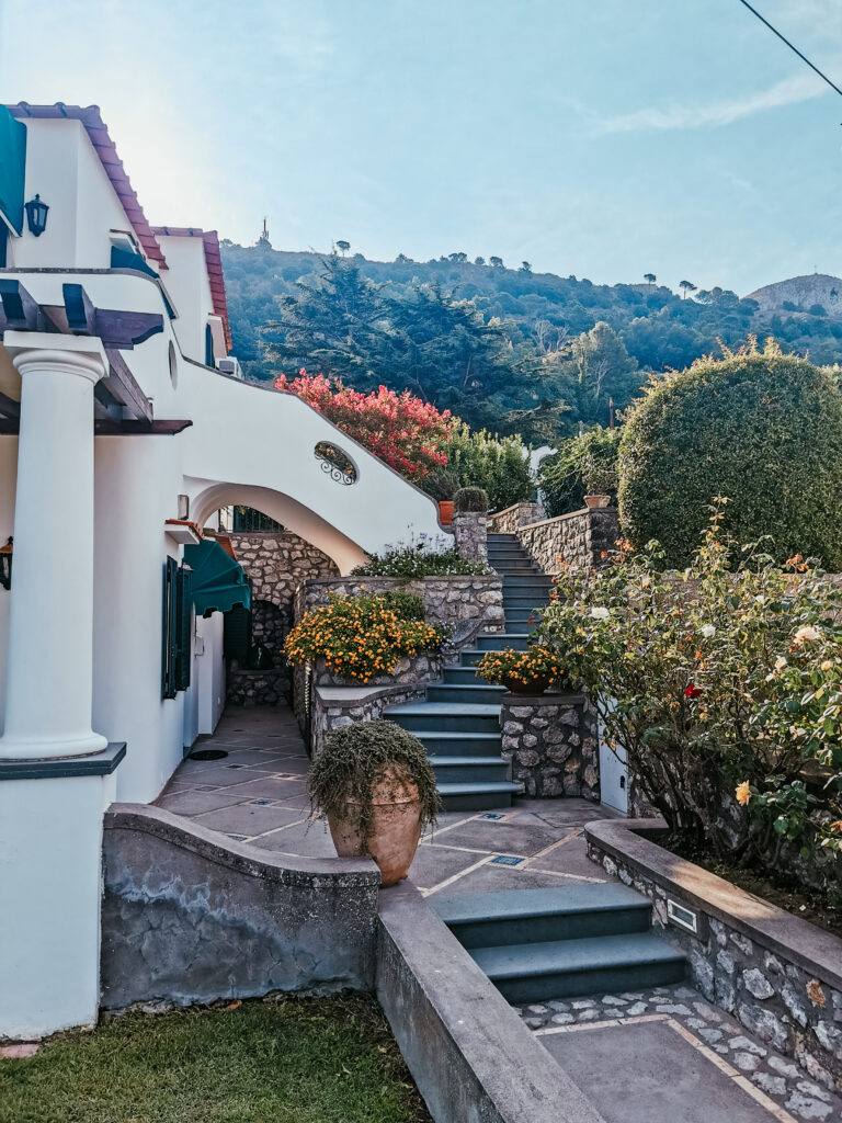 Relais 2 Pini in Anacapri. Number 1 family-run boutique hotel to stay on a dreamy Capri island. 27