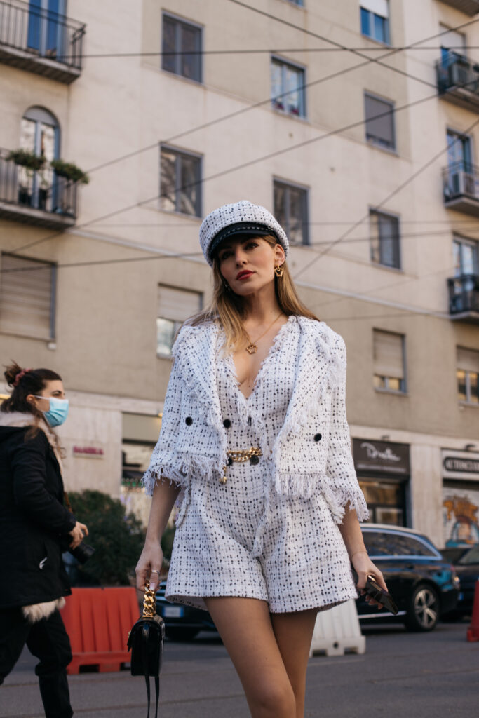 Street Style from PFW READY-TO-WEAR FW 22/23 - My Favourite Looks. Amazing Leather Coat, Fathers, Tweed, Oversized Suit and a micro skirt.