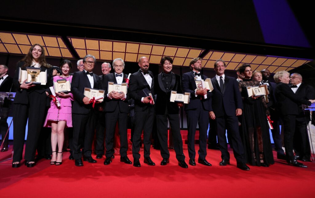 75th Cannes Film Festival is over. Award winners, highlights and celebrities during the brilliant closing ceremony.