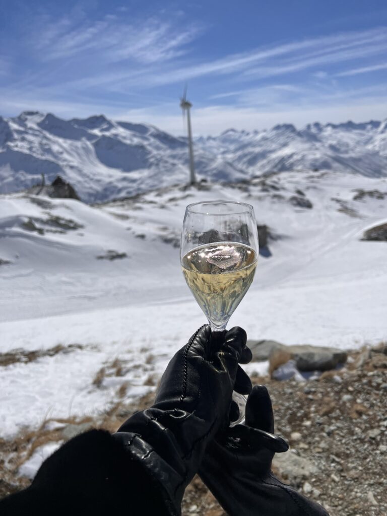 The Ultimate Guide to Andermatt. Winter and Summer Season in the tranquil Swiss Resort. Is Andermatt worth visiting? Bonus - My 5 tips for the best stay. 23