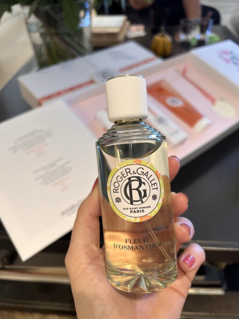 Beauty News: Roger & Gallet Fragrant Water Collection. All you need to know about their new fragrant water launched in 2022. FLEUR DE FIGUIER, ROSE and GINGEMBRE ROUGE are a must try.