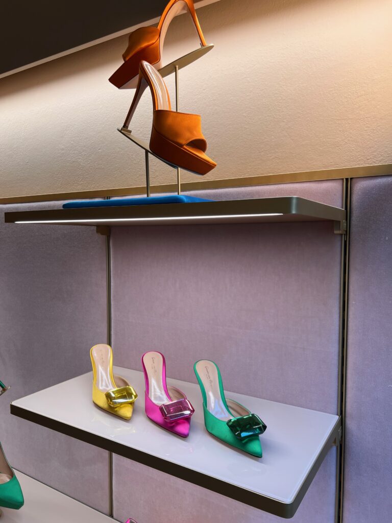 Milan Fashion Week SS23 - Dazzling Shoe Presentations. Giuseppe Zanotti, Gianvito Rossi, Sergio Rossi, Casadei, Le Silla. Must-see Shoes Collection and trends for Spring Summer 2023. 62