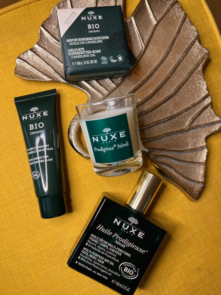 Christmas at Sephora - Top Holiday 2022 Gift Sets For Women. Nars, Sephora, Benefit and more. 