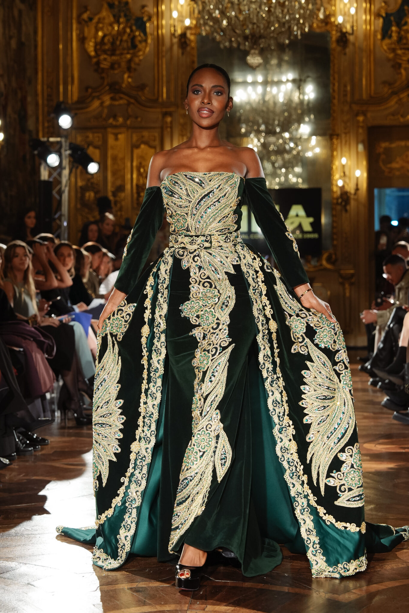 What you need to know about the stunning Fashion Show at Palazzo Clerici during MFW F/W 22/23. Fashion Week Studio 's impressive show presenting: Cristina Tamborero, Salvatore Pappacena, TINA COUTURE, NARCIZA and Frida Xhoi & Xhei.