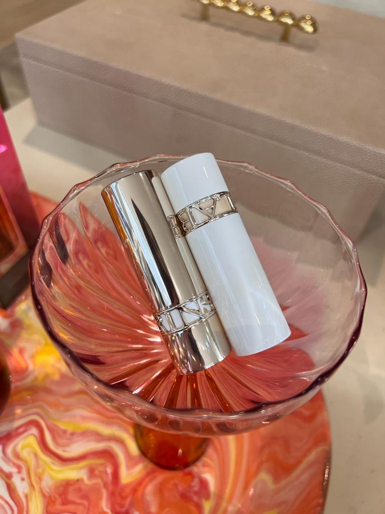 Best Spring / Summer 2023 beauty products. Must-haves, new launches, affordable and luxury product reviews. Valmont  DetO2x Line, Lancome new foundation, By Terry's Global serum and more.