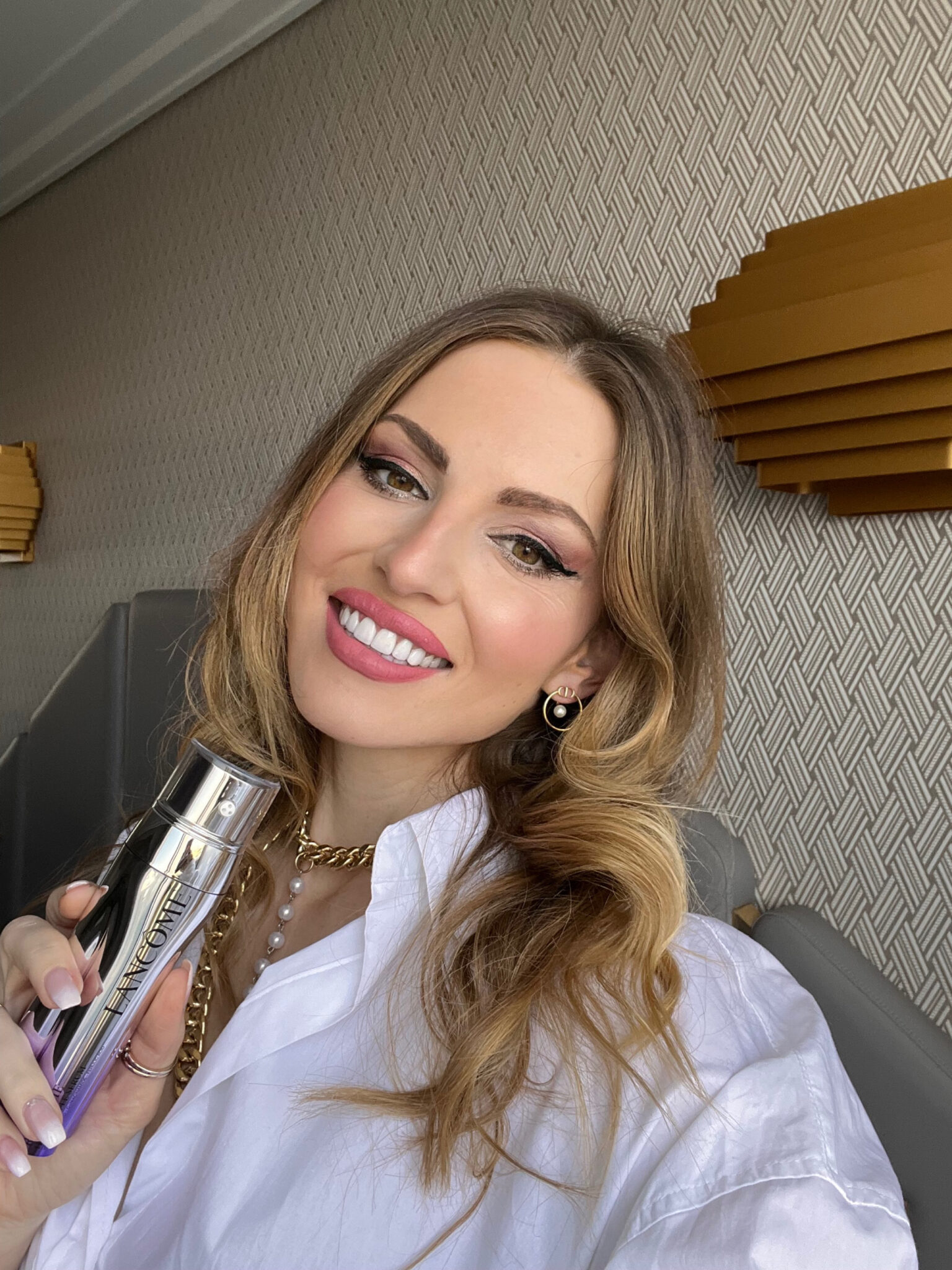 Best Spring / Summer 2023 beauty products. Must-haves, new launches, affordable and luxury product reviews. Valmont  DetO2x Line, Lancome new foundation, By Terry's Global serum and more.