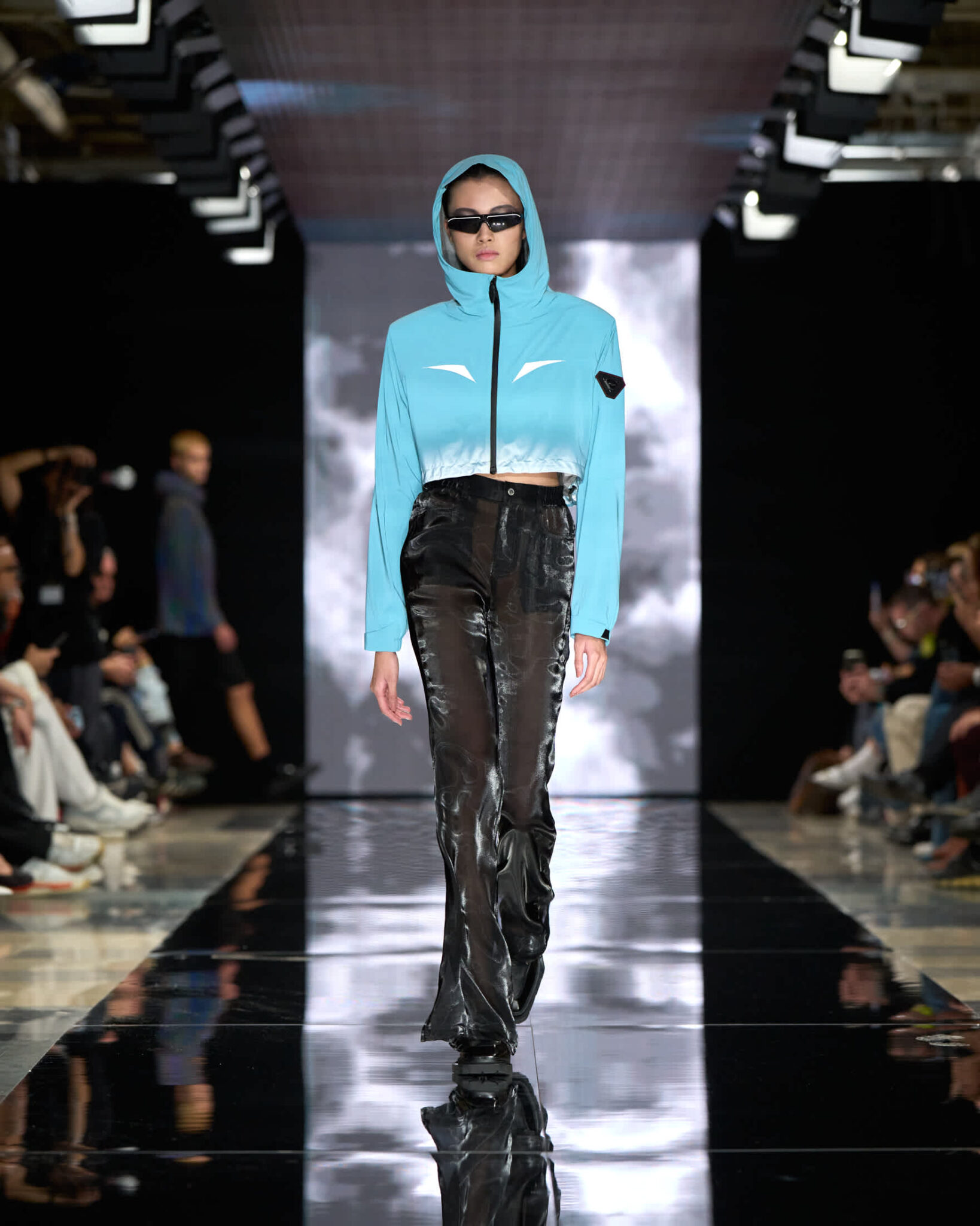 FROM QUANZHOU TO MILAN: SEPTWOLVES LEADS THE NEWBUSINESS TRAVEL FASHION TREND WITH A FASHION SHOW IN MILAN, MFW SS25.