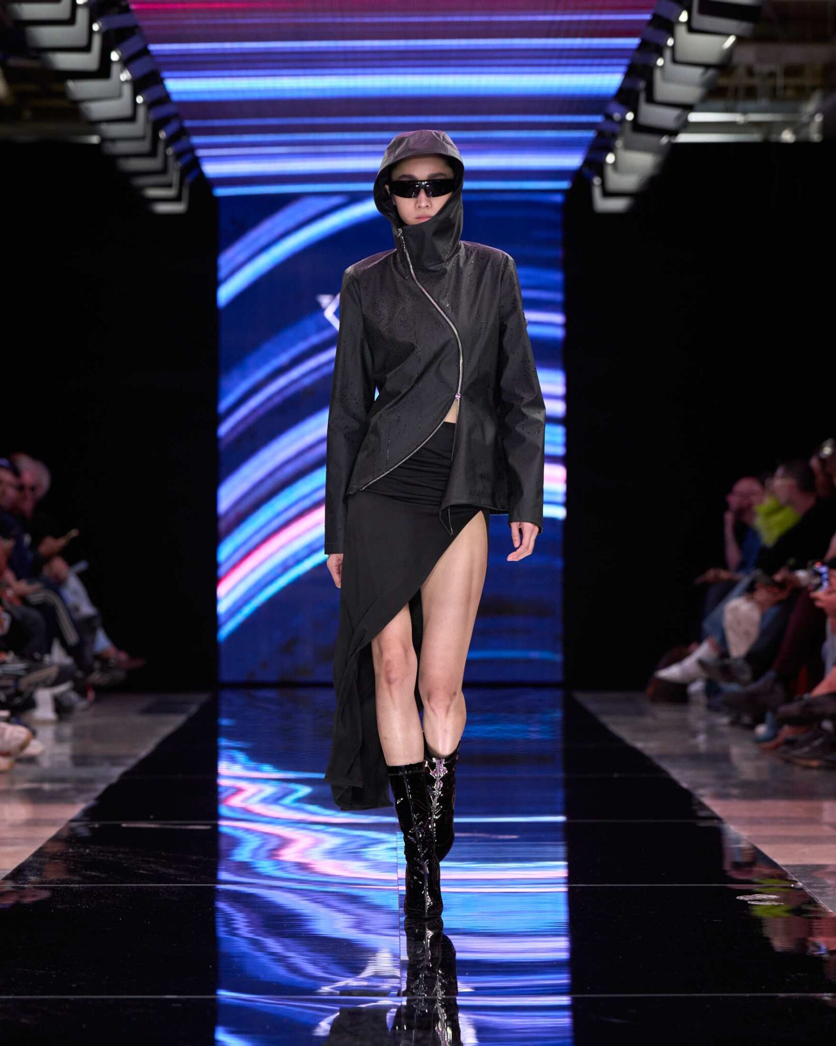 FROM QUANZHOU TO MILAN: SEPTWOLVES LEADS THE NEWBUSINESS TRAVEL FASHION TREND WITH A FASHION SHOW IN MILAN, MFW SS25.