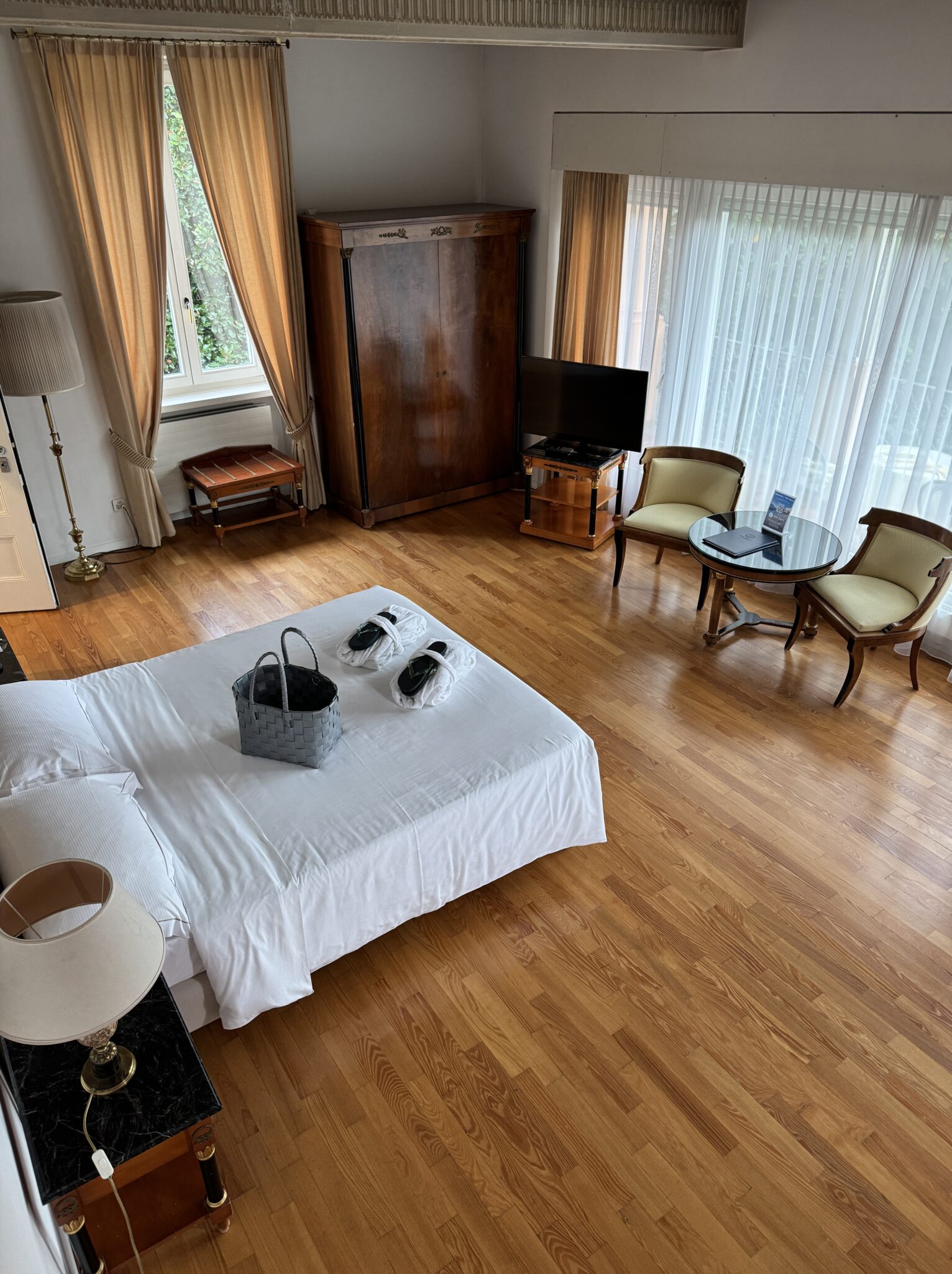 Discovering Luxury and Serenity: Top 3 Hotels in Lugano, Switzerland. Most helpful Lugano Hotel Guide. Villa Sassa, Villa Principe Leopoldo and Kurhaus. 