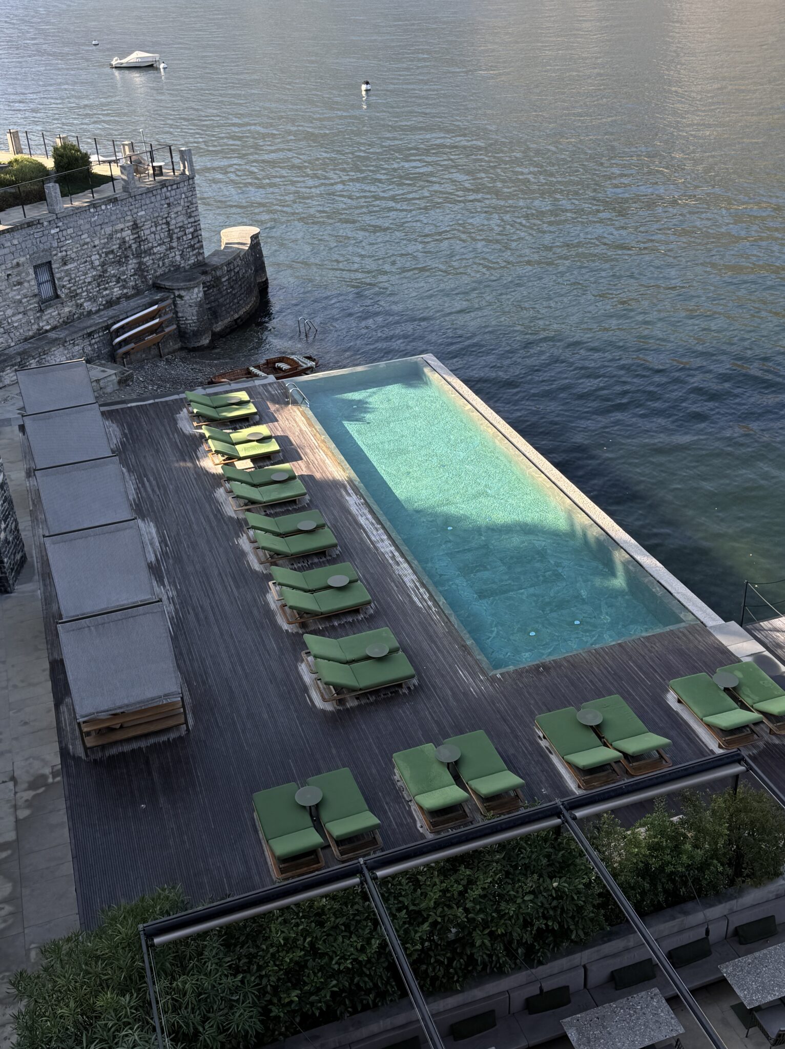 4 Irresistible Reasons to Experience the Timeless Elegance of Il Sereno Lago di Como Hotel.