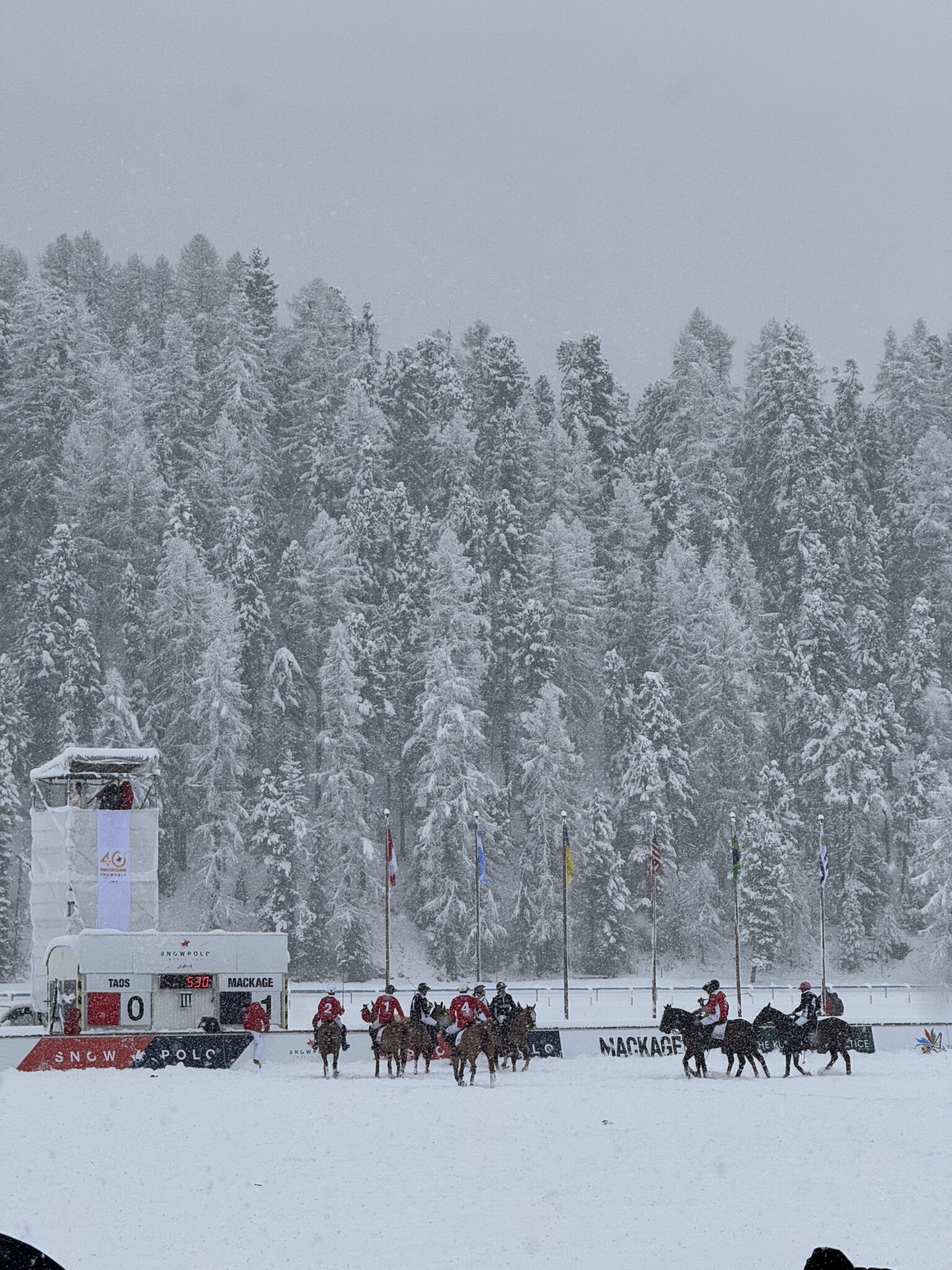 40 Years of Snow Polo in St. Moritz: A Celebration of Sport, Luxury, and Style. All you need to know about this incredible event.