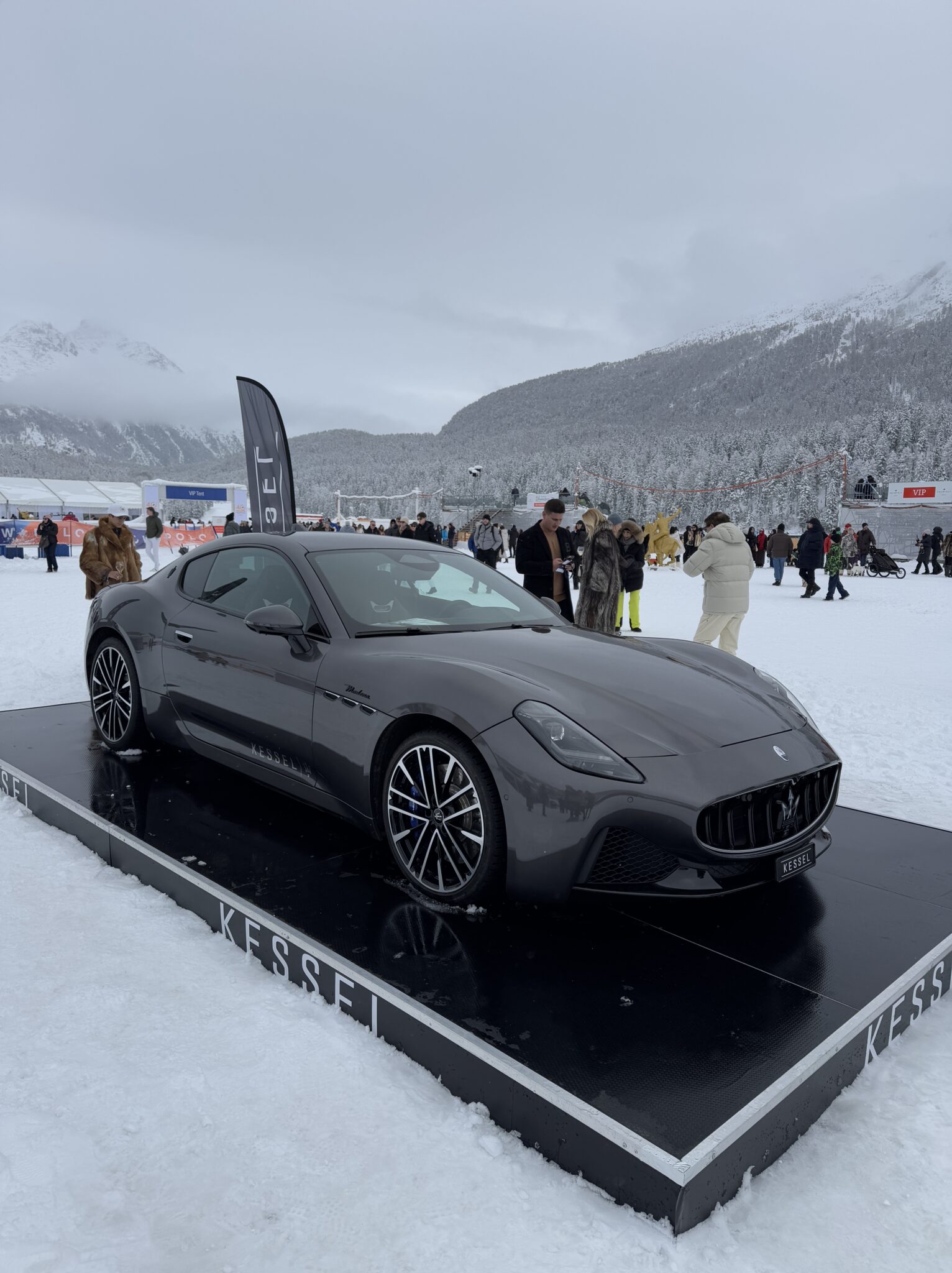 40 Years of Snow Polo in St. Moritz: A Celebration of Sport, Luxury, and Style. All you need to know about this incredible event.